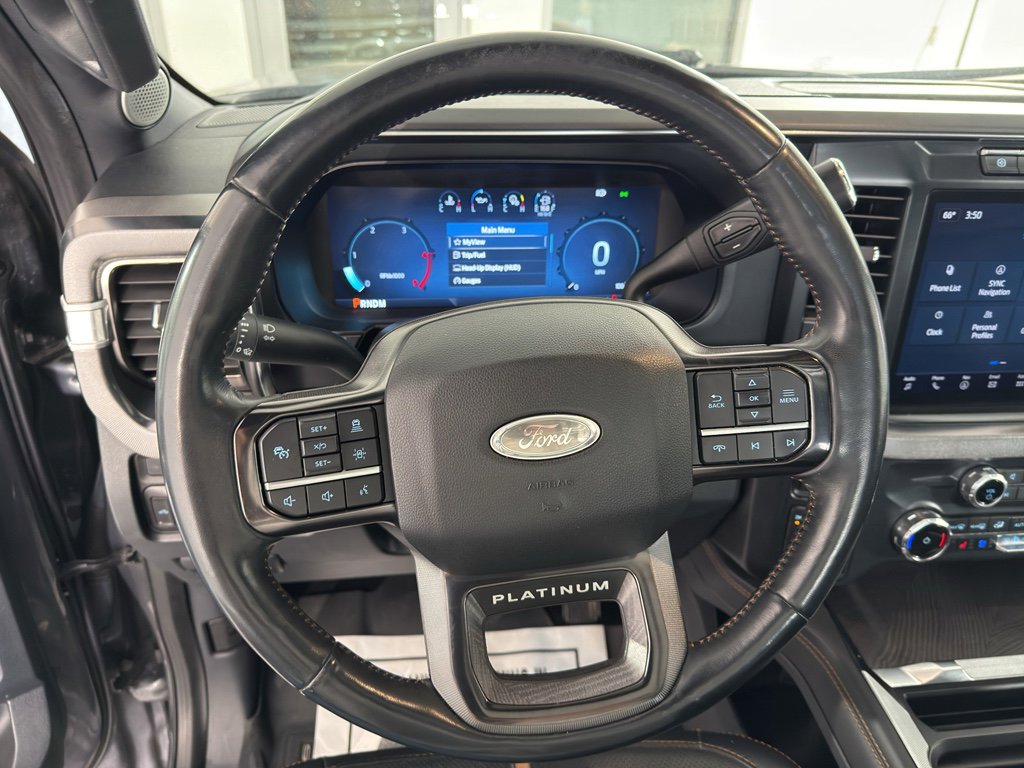 Used 2023 Ford F350 Platinum image 25