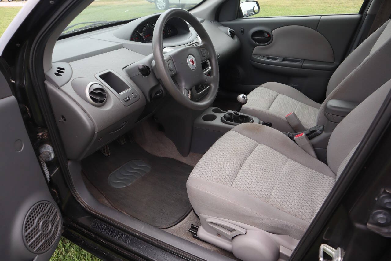 Used 2005 Saturn ION Level 2 w/ Power Pkg FWD image 24