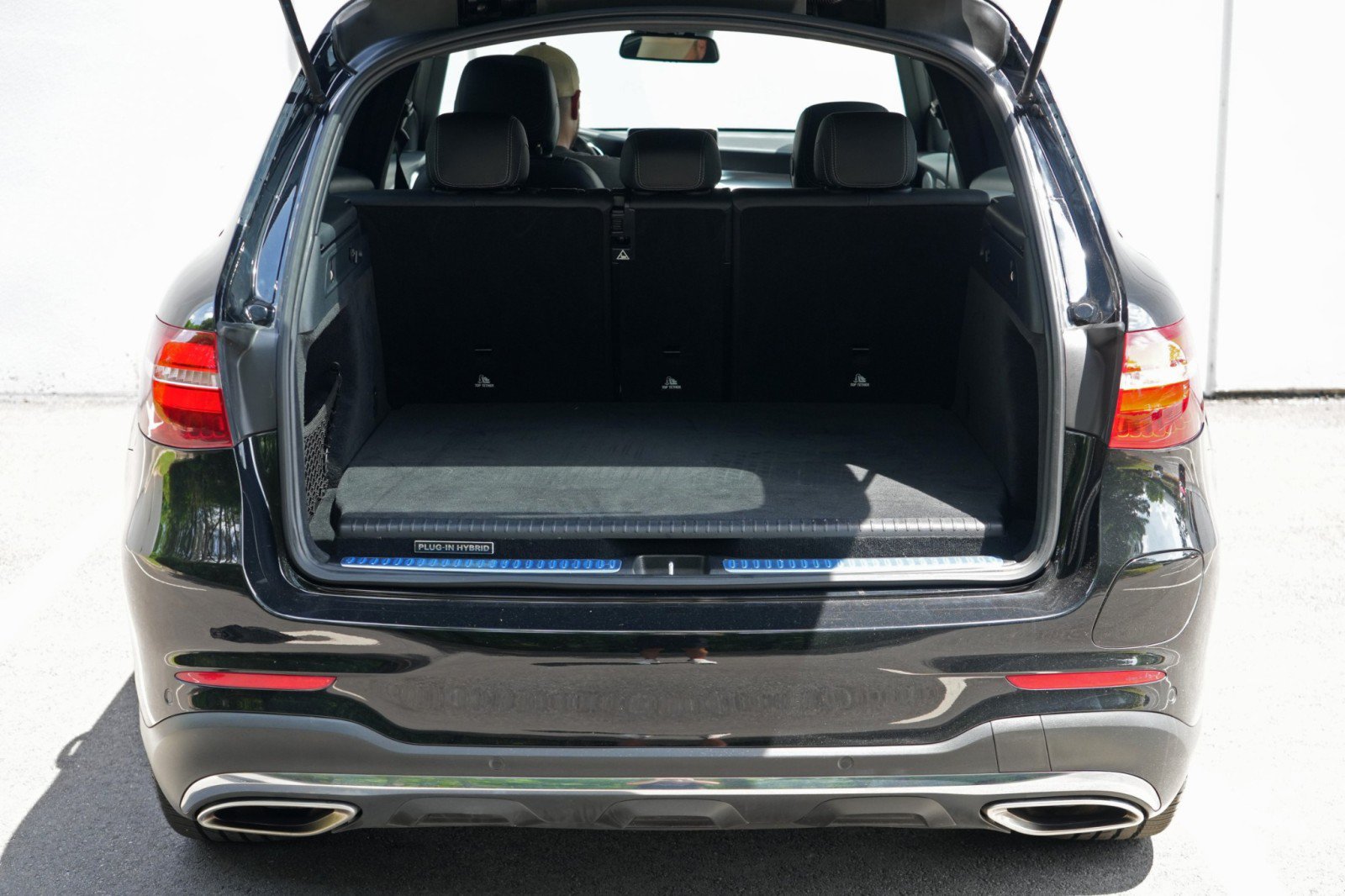 Used 2018 Mercedes-Benz GLC 350e 4MATIC image 9