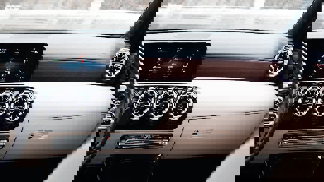 Used 2022 Mercedes-Benz A 220 4MATIC image 16