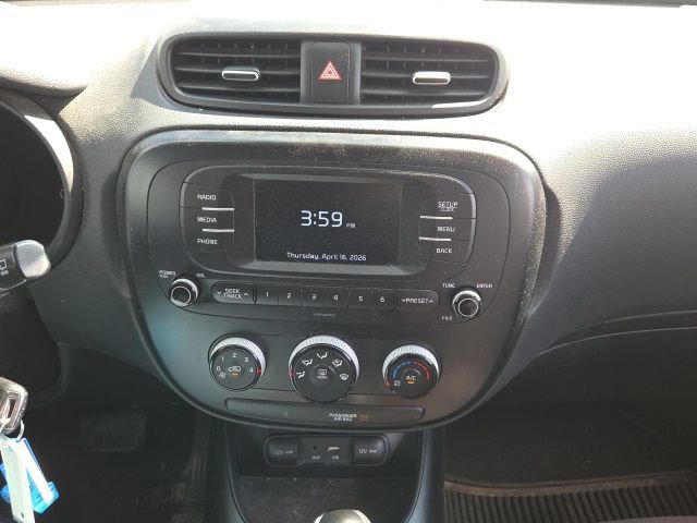 Used 2018 Kia Soul FWD image 25