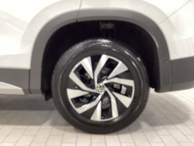 Used 2025 Volkswagen Tiguan S image 22