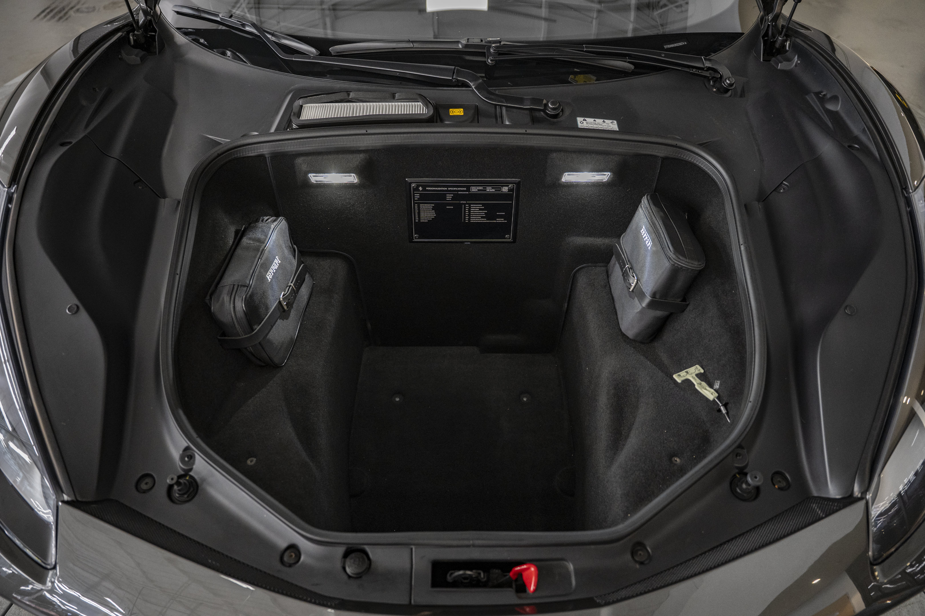 Used 2019 Ferrari 488 Spider RWD image 55