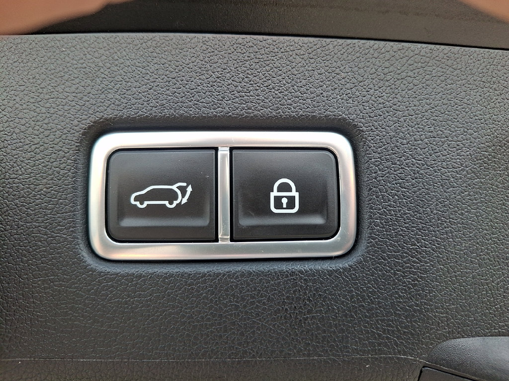 Used 2023 Kia Sorento X-Line EX AWD/4WD image 32