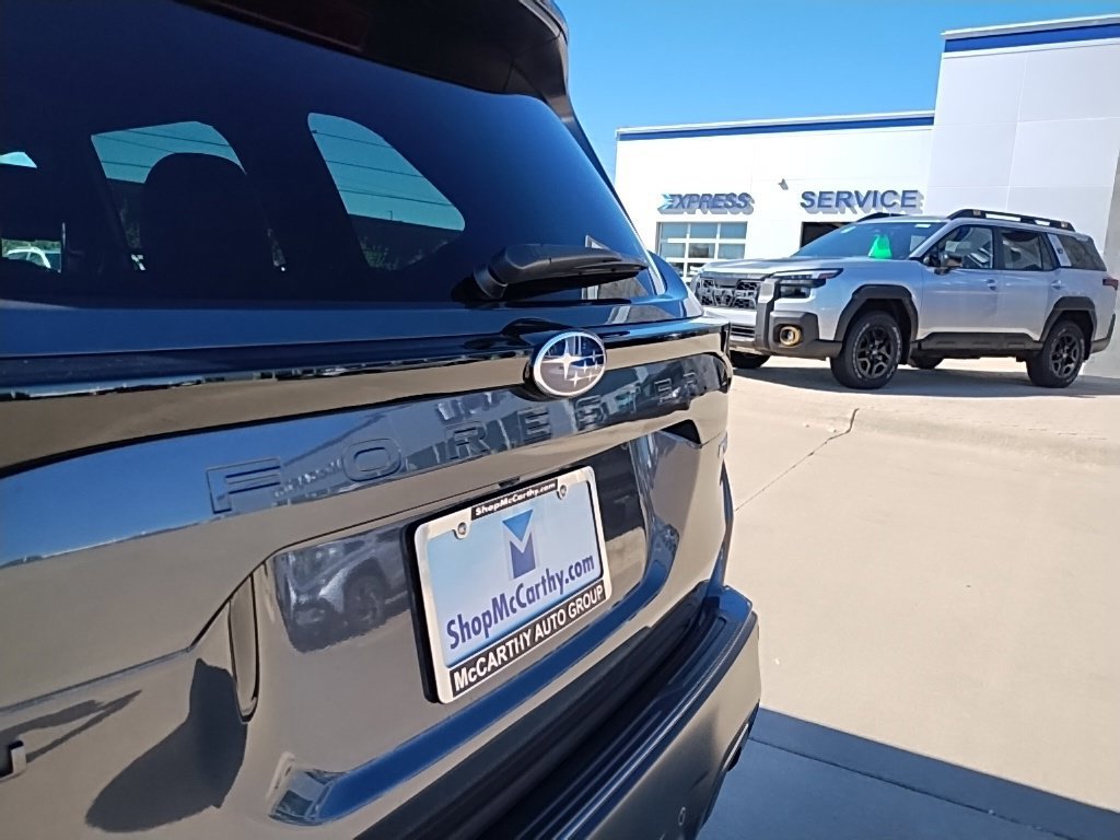 Used 2026 Subaru Forester Touring AWD/4WD image 10