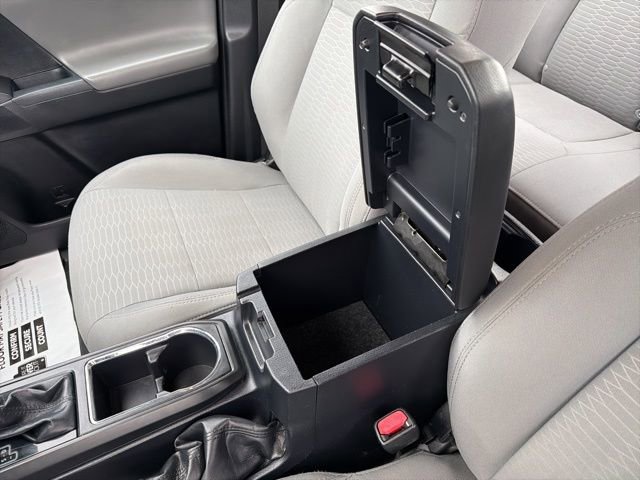 Used 2018 Toyota Tacoma SR w/ SR Convenience Package image 20