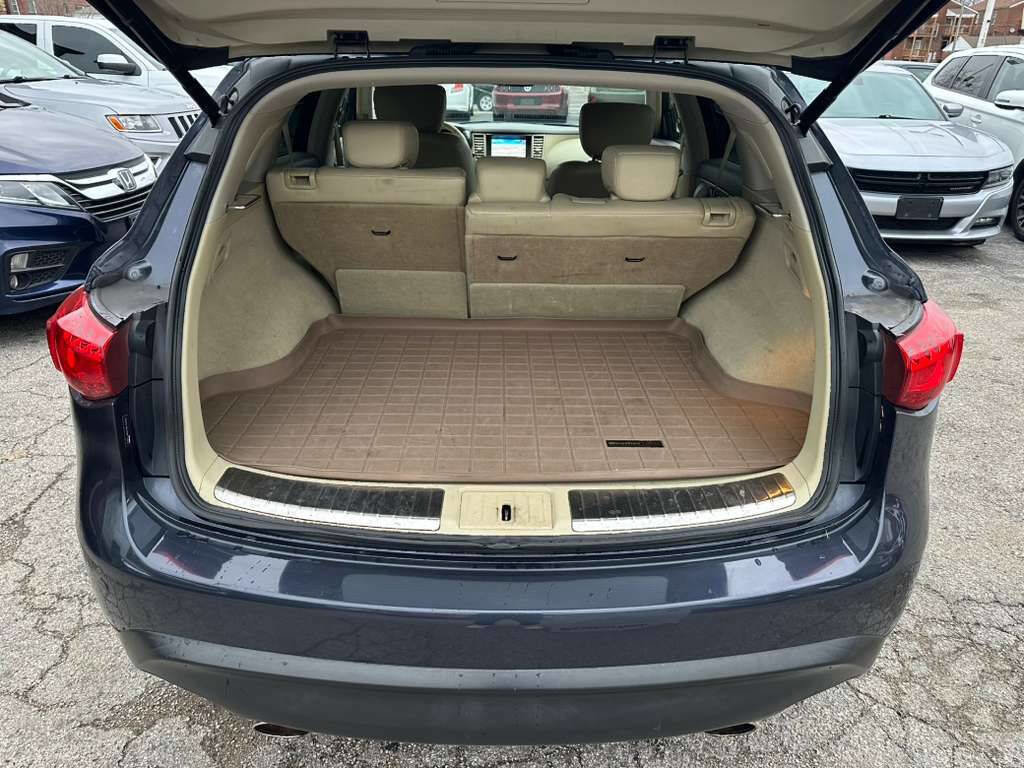 Used 2011 INFINITI FX35 2WD w/ Premium Pkg image 24