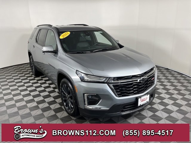 Used 2023 Chevrolet Traverse RS