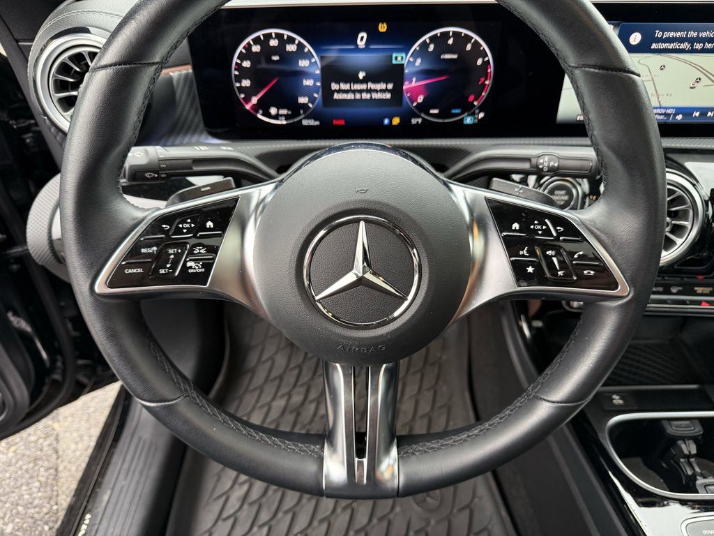 Certified 2024 Mercedes-Benz CLA 250 4MATIC image 17