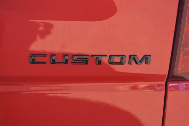 New 2026 Chevrolet Silverado 1500 Custom Trail Boss w/ LPO, Dark Essentials Package AWD/4WD image 8