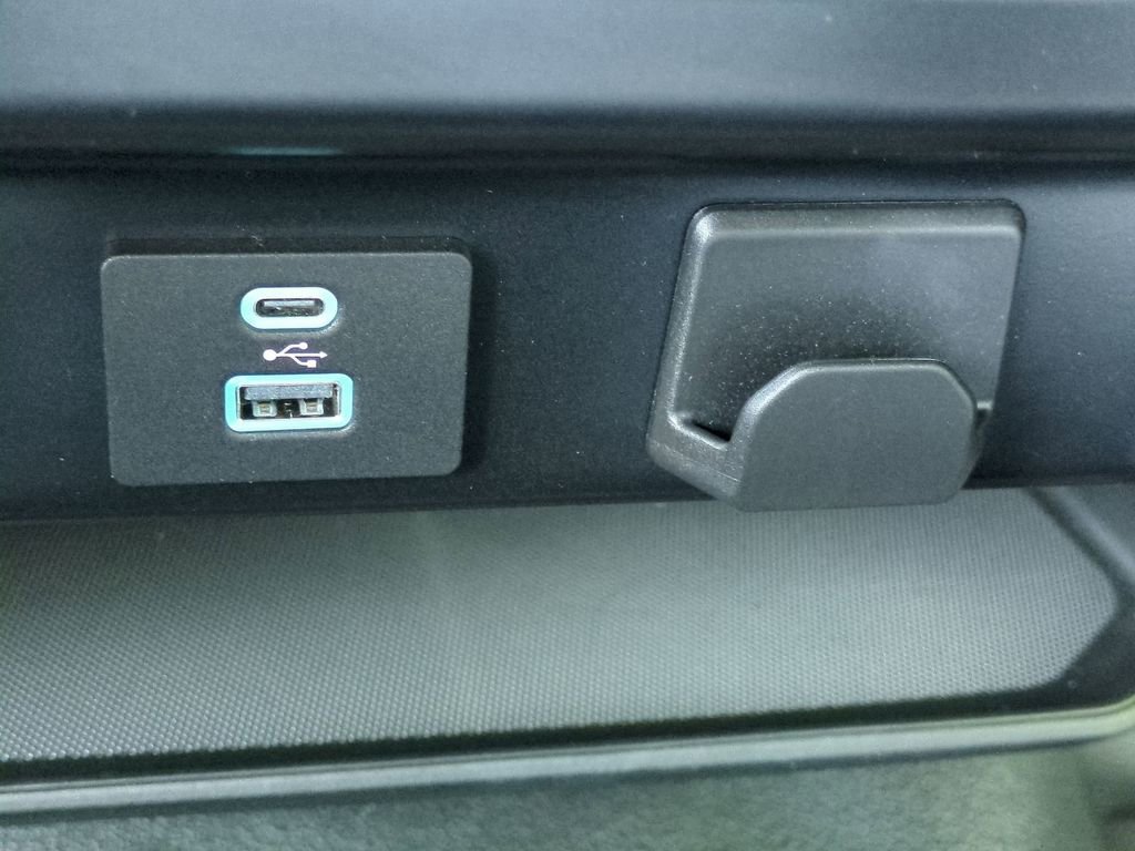 Used 2023 Ford F150 XL w/ XL Chrome Appearance Package AWD/4WD image 23