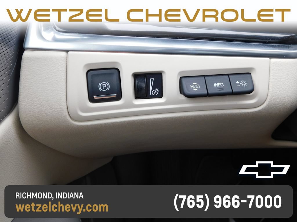 Used 2023 Cadillac XT6 Premium Luxury w/ Technology Package AWD/4WD image 37