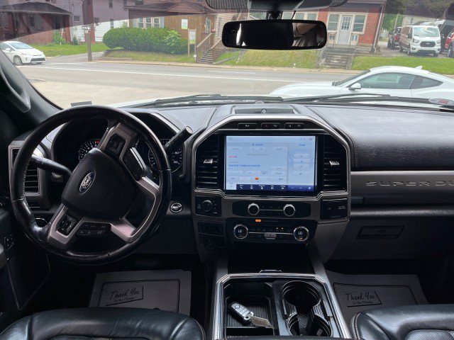 Used 2022 Ford F250 Platinum w/ FX4 Off-Road Package AWD/4WD image 16
