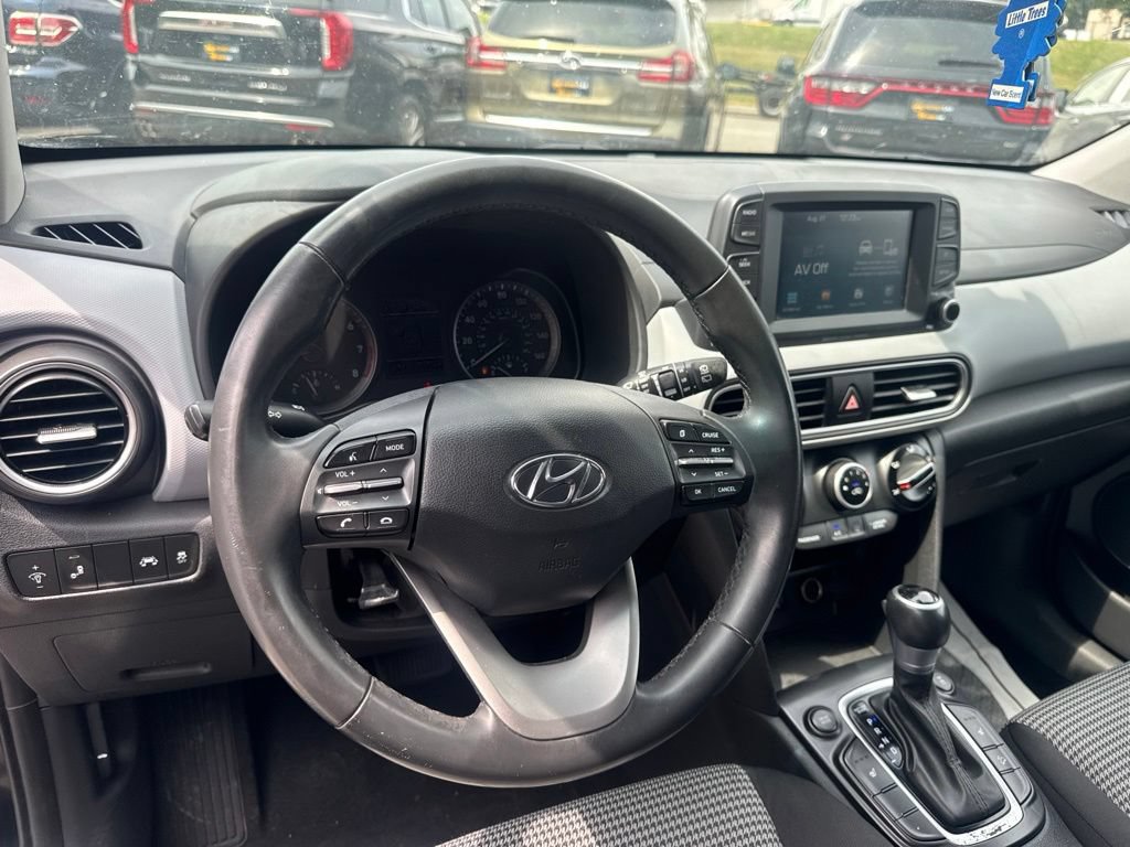 Used 2020 Hyundai Kona SEL AWD/4WD image 11