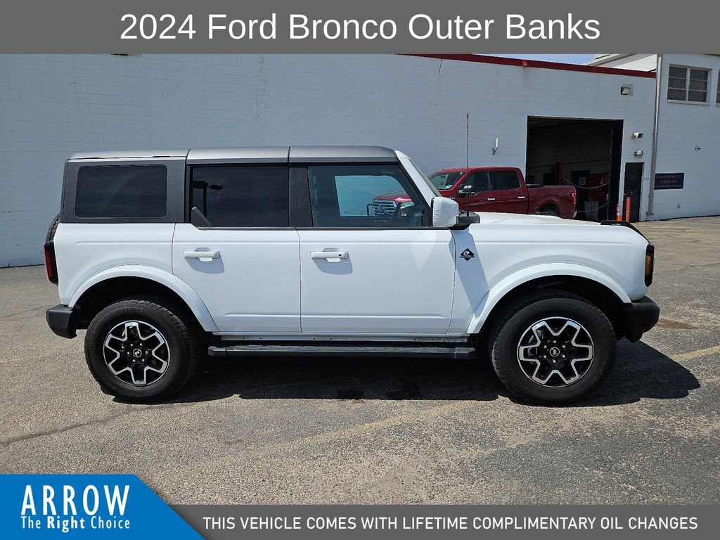 Used 2024 Ford Bronco Outer Banks image 14