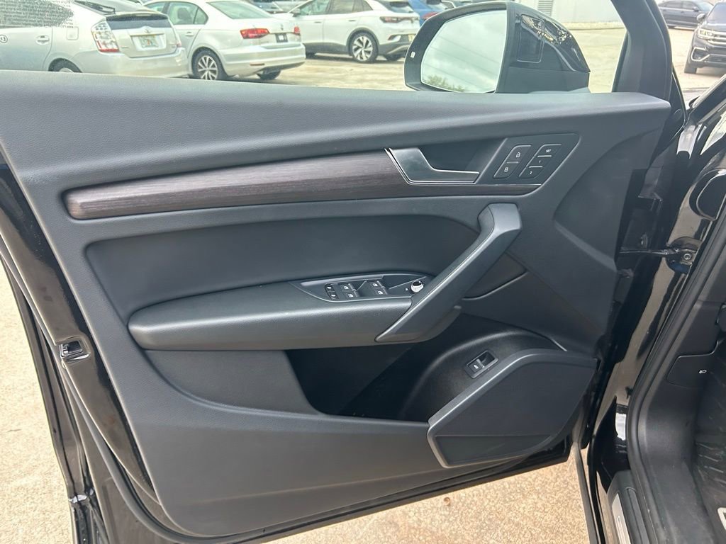 Used 2023 Audi Q5 2.0T Premium w/ Convenience Package image 52