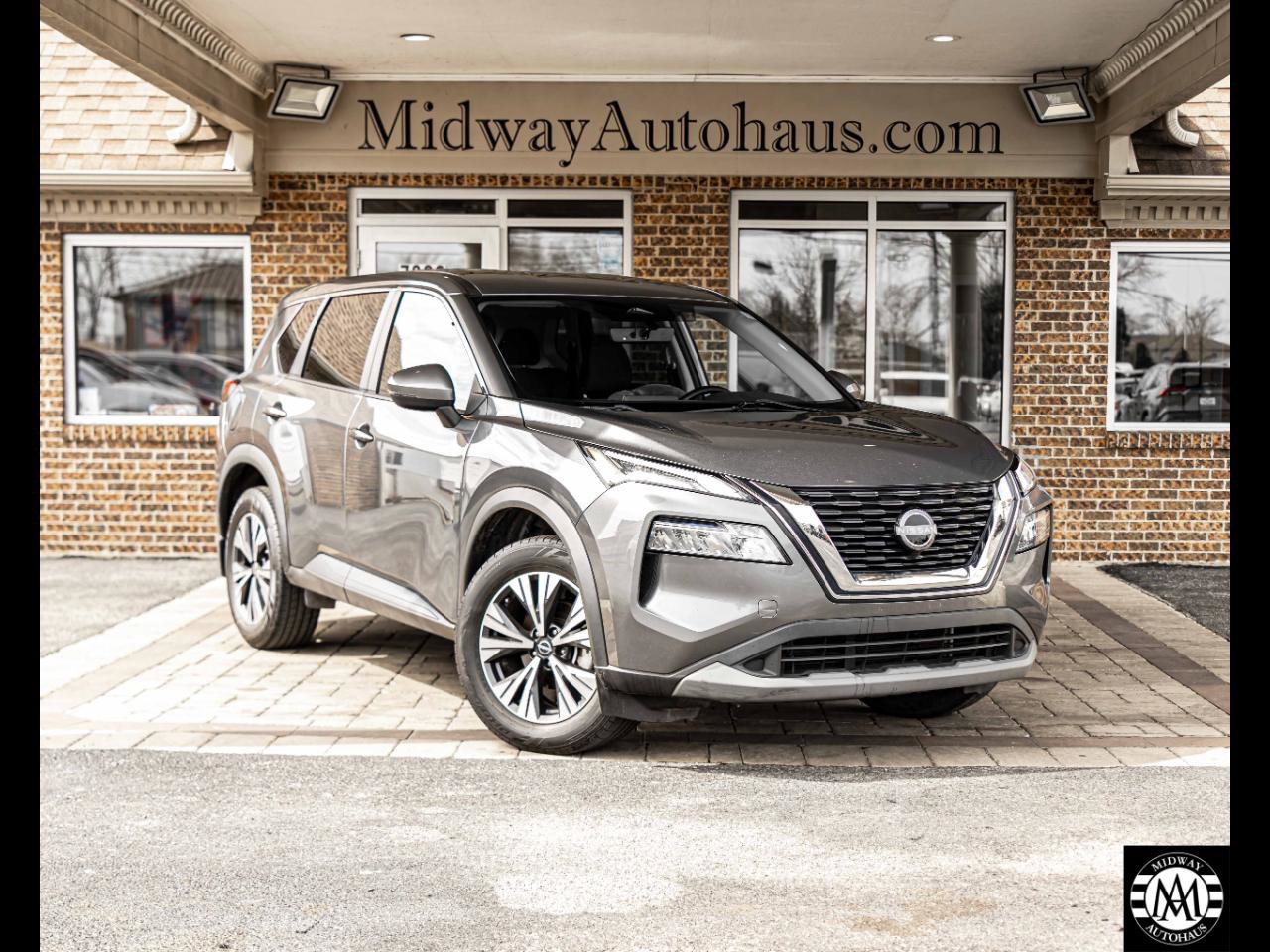 Used 2022 Nissan Rogue SV FWD image 2