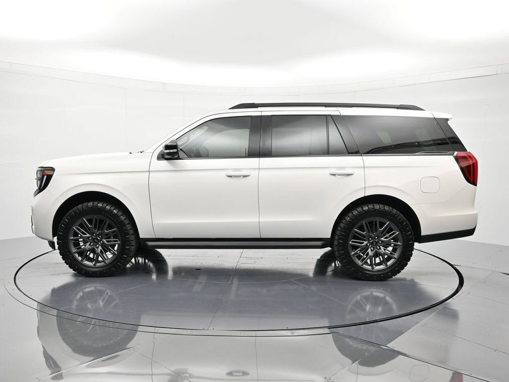 New 2026 Ford Expedition Platinum w/ Stealth Appearance Package AWD/4WD image 8