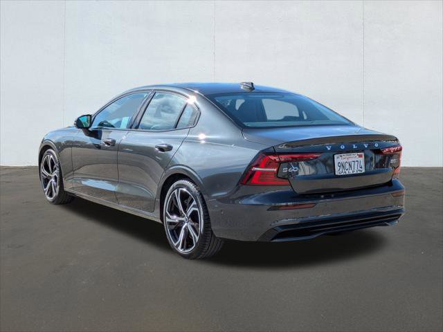 Used 2024 Volvo S60 B5 Plus w/ Climate Package image 3
