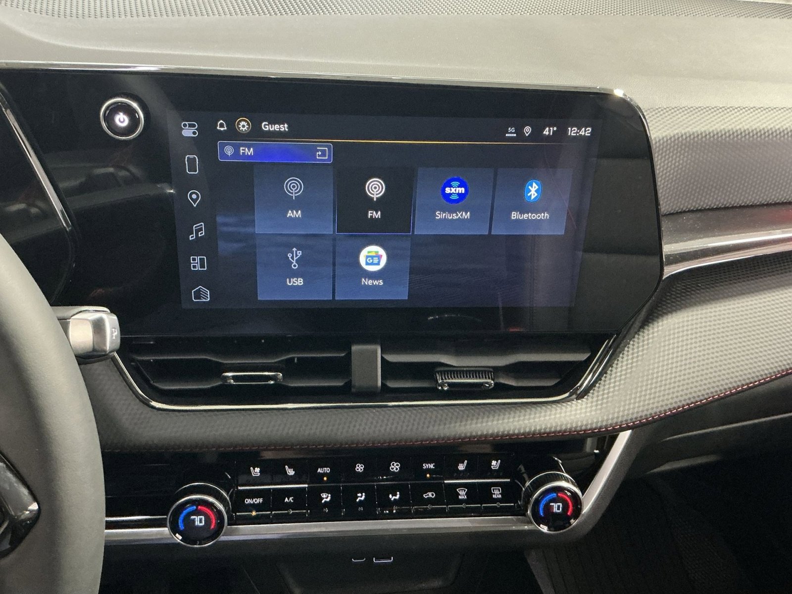 New 2026 Chevrolet Equinox RS w/ Convenience Package III image 26