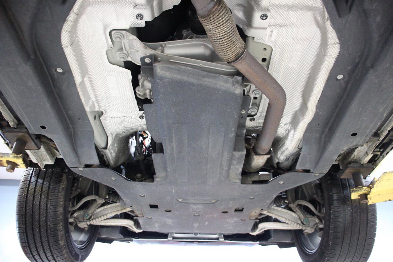 Used 2020 Jaguar F-PACE R-Sport image 99