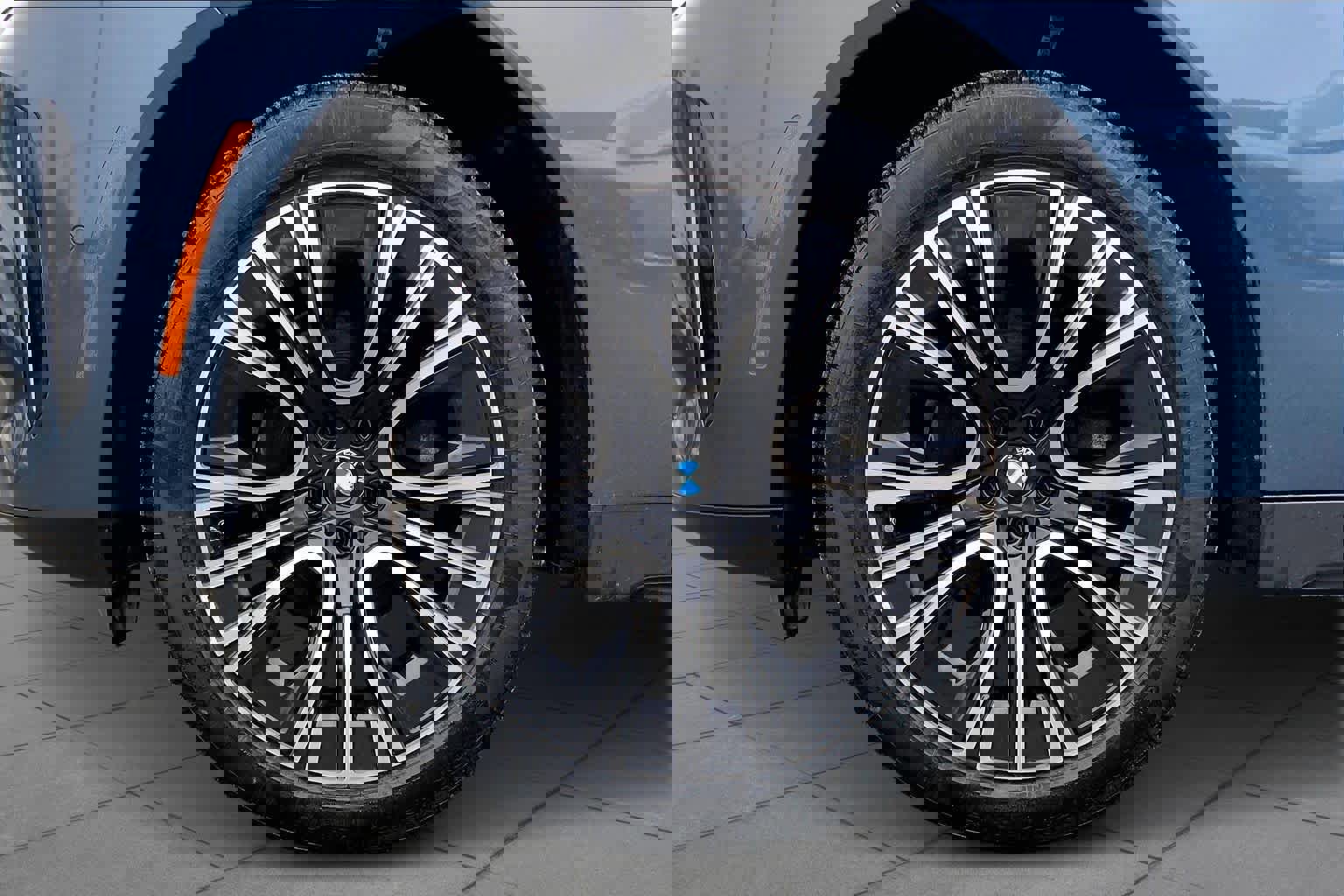 Certified 2025 BMW X3 xDrive30i w/ Convenience Package image 10