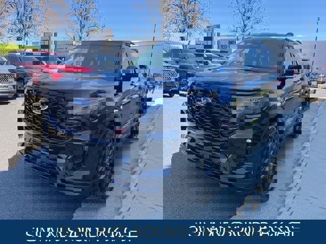 Used 2025 Ford Explorer ST w/ Sun And Sound Package image 3