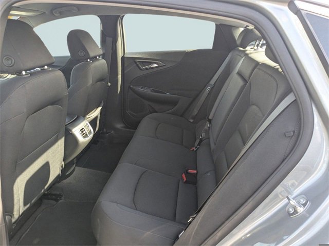 Used 2025 Chevrolet Malibu LT image 12