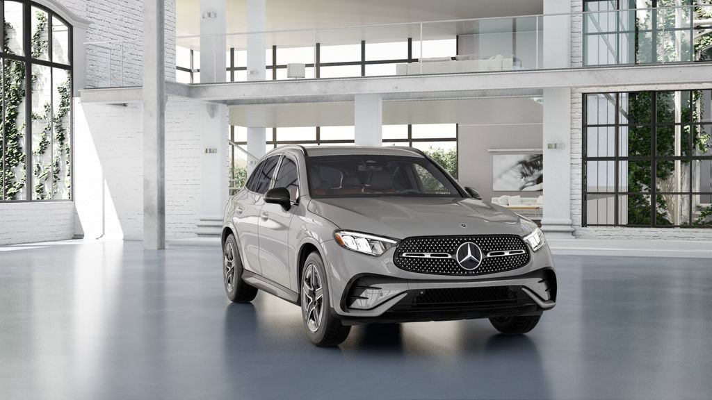 New 2025 Mercedes-Benz GLC 300 4MATIC image 4