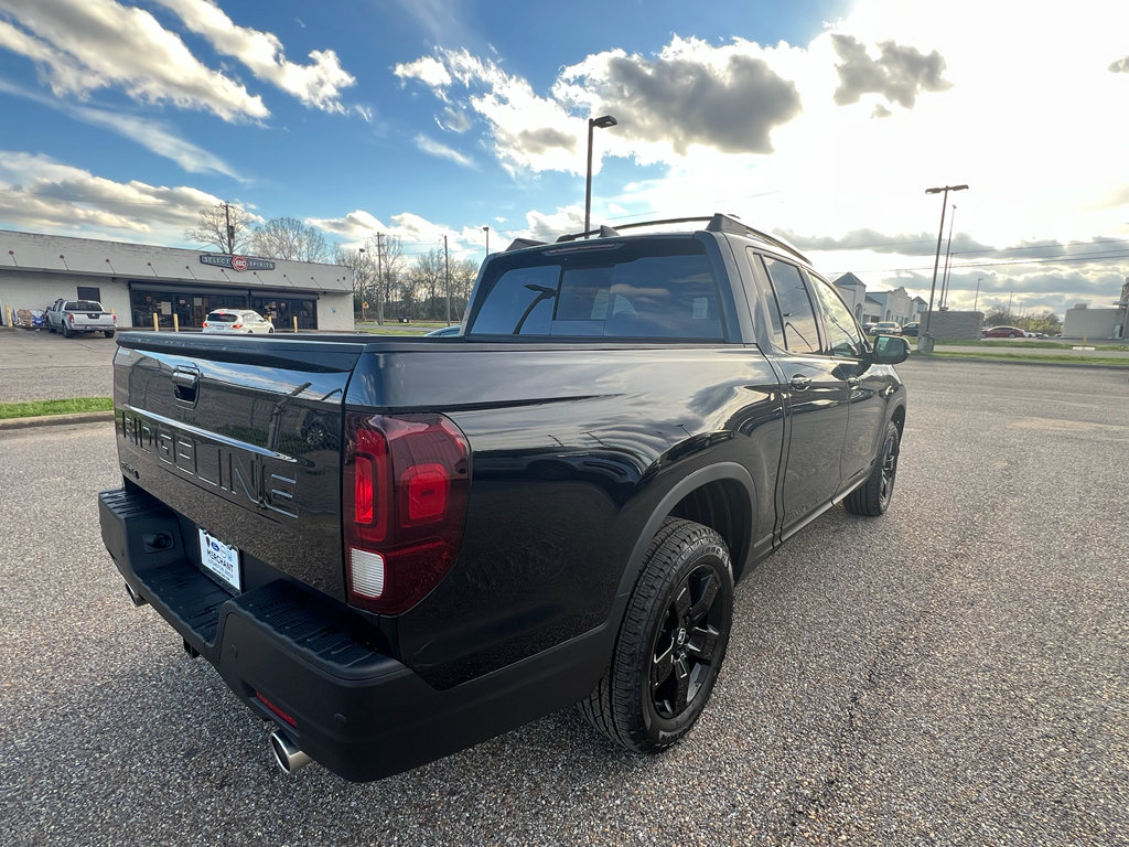 New 2026 Honda Ridgeline Black Edition image 9