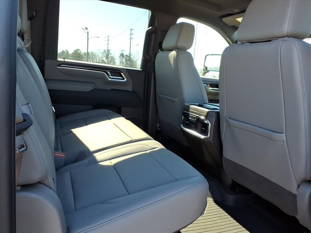 Used 2024 Chevrolet Silverado 2500 LTZ w/ LTZ Plus Package image 13