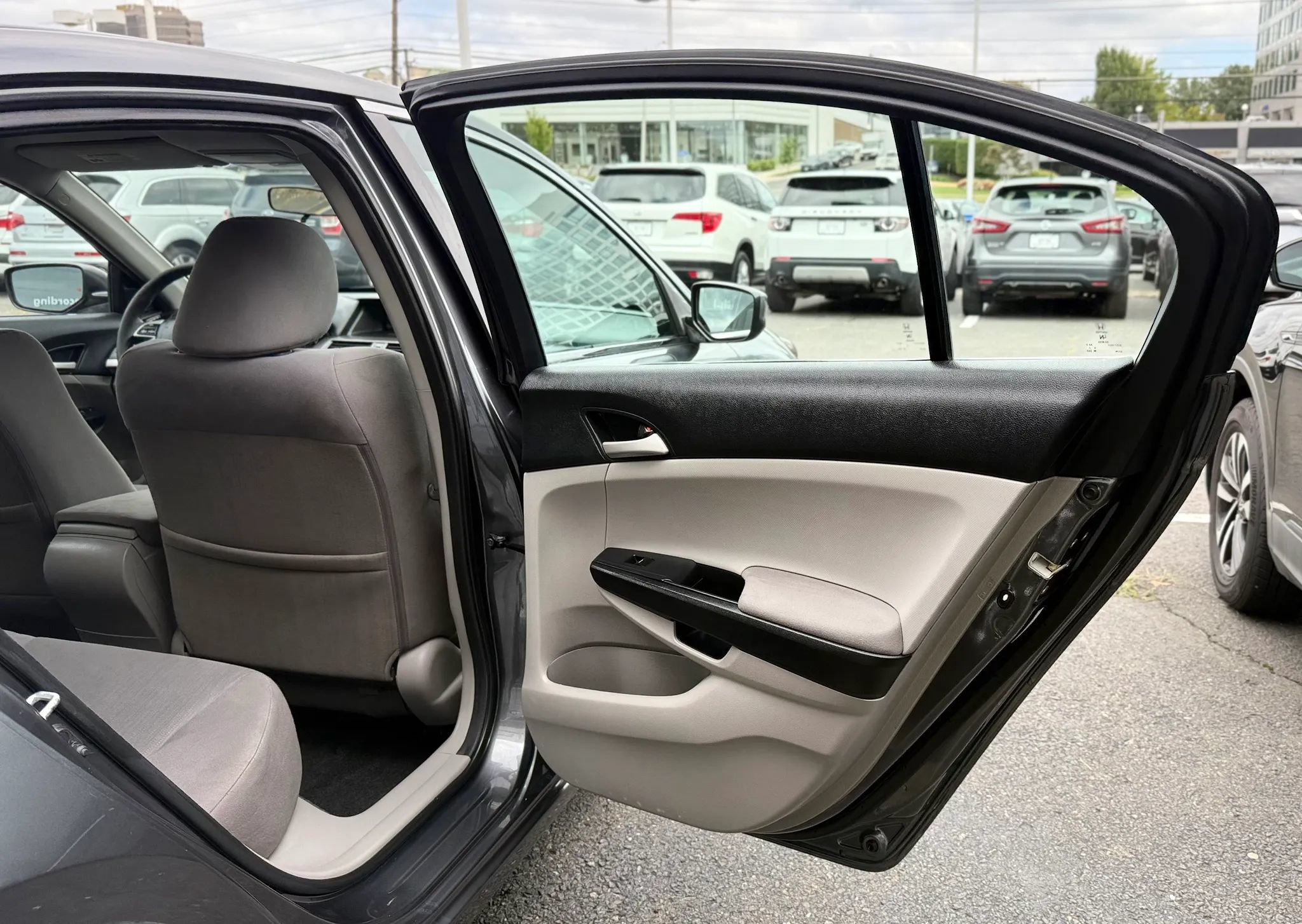 Used 2012 Honda Accord LX image 26