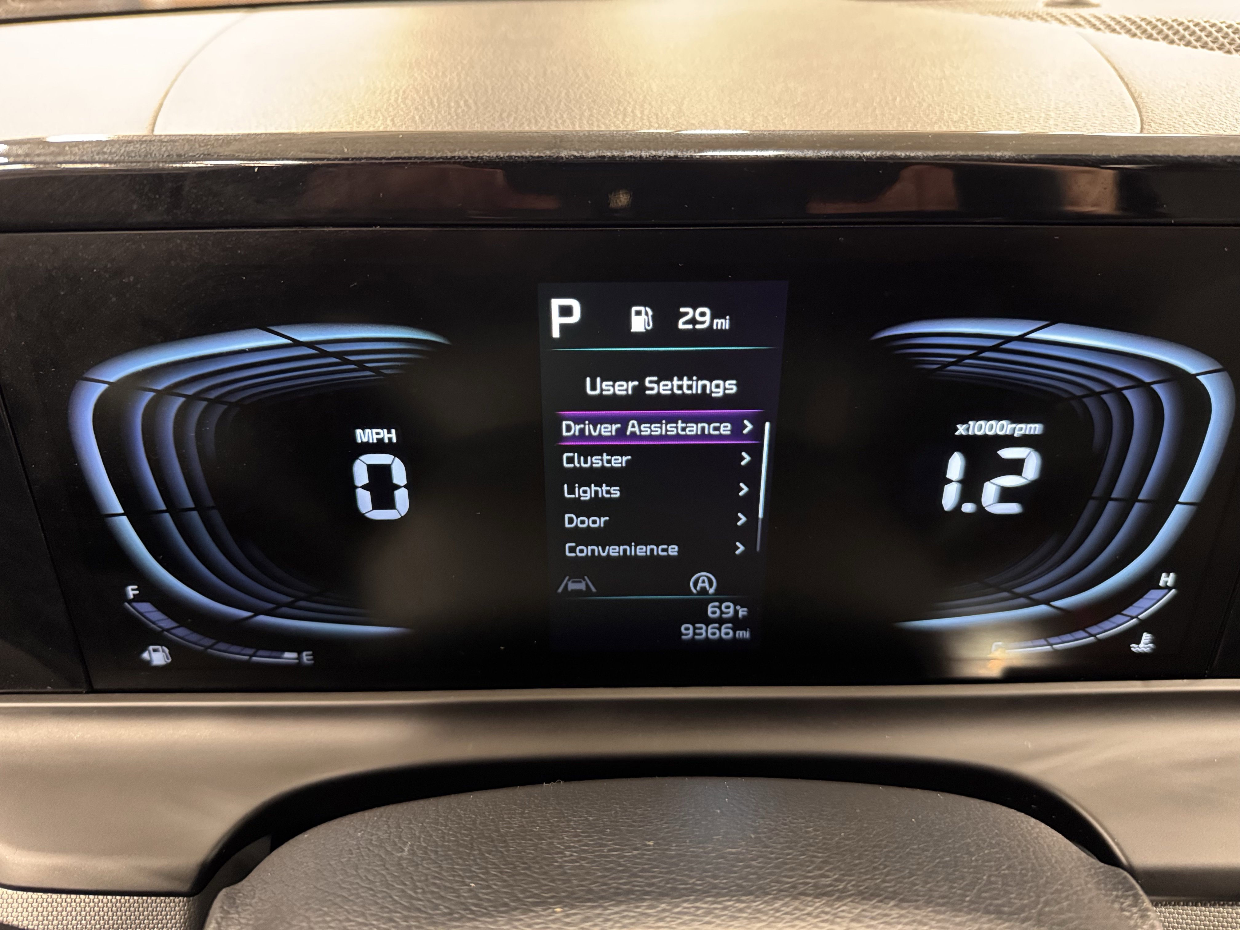 Certified 2025 Kia Seltos LX image 15