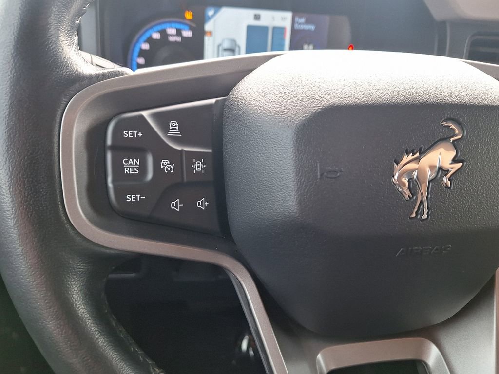 Used 2023 Ford Bronco Wildtrak AWD/4WD image 14