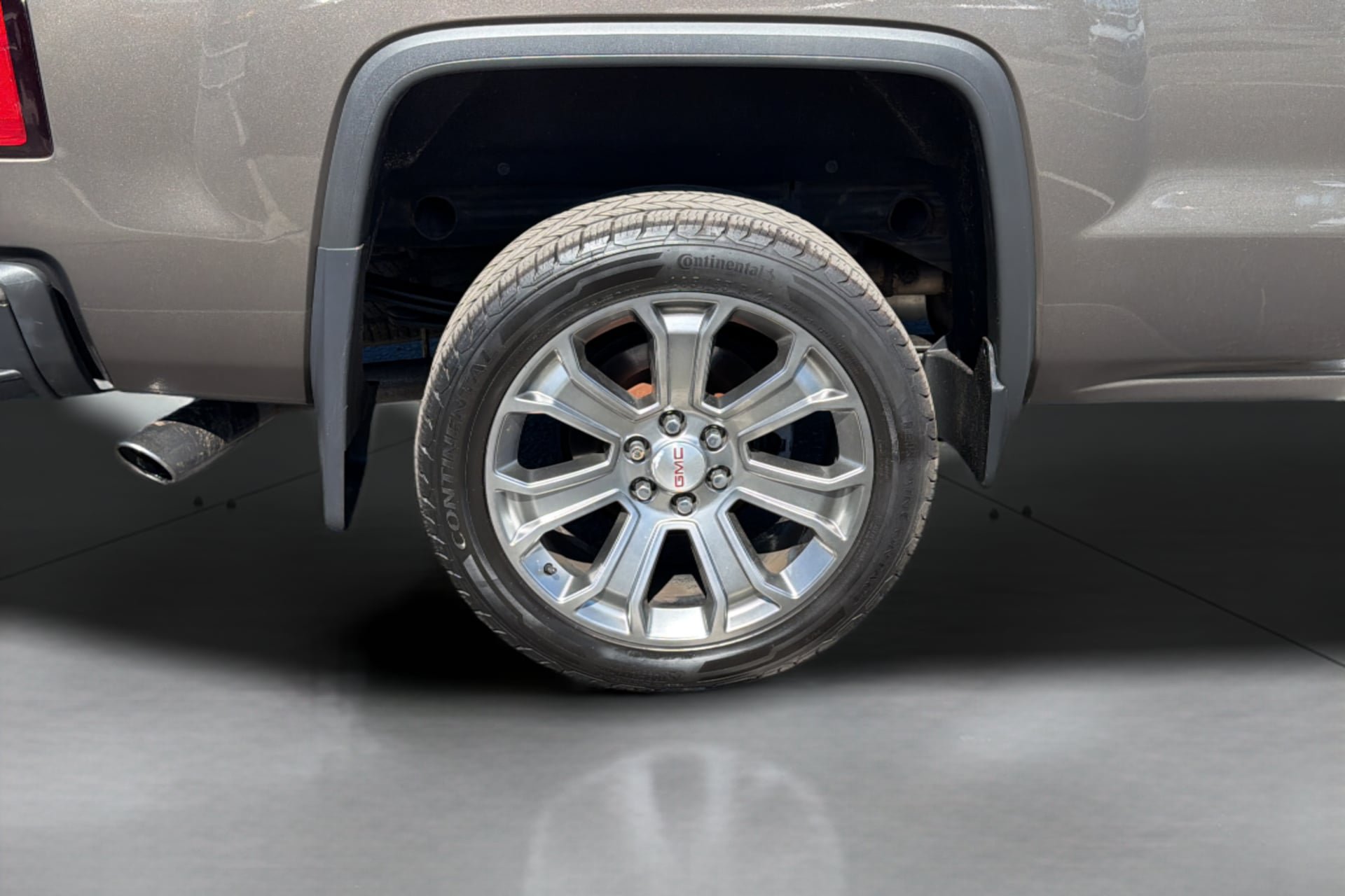 Used 2015 GMC Sierra 1500 Denali AWD/4WD image 37