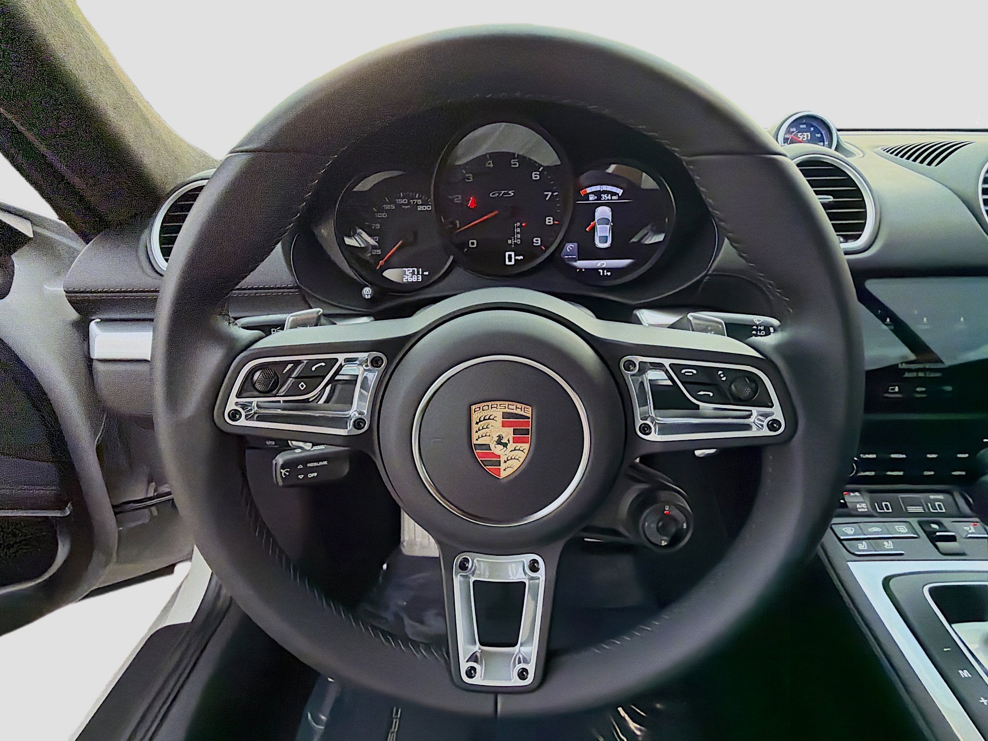 Used 2024 Porsche 718 Cayman GTS image 35