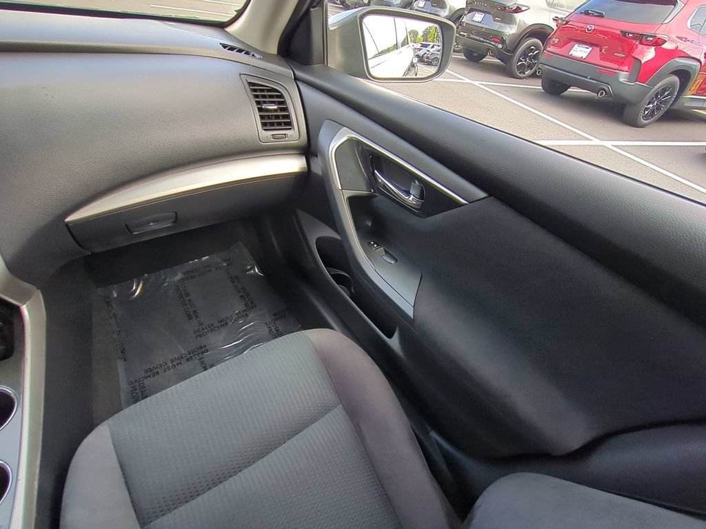 Used 2014 Nissan Altima 2.5 S FWD image 15