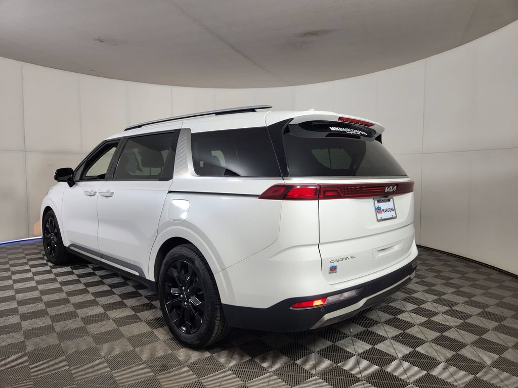 Used 2023 Kia Carnival SX Prestige FWD video 5