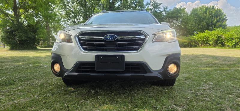 Used 2018 Subaru Outback 2.5i Limited image 23