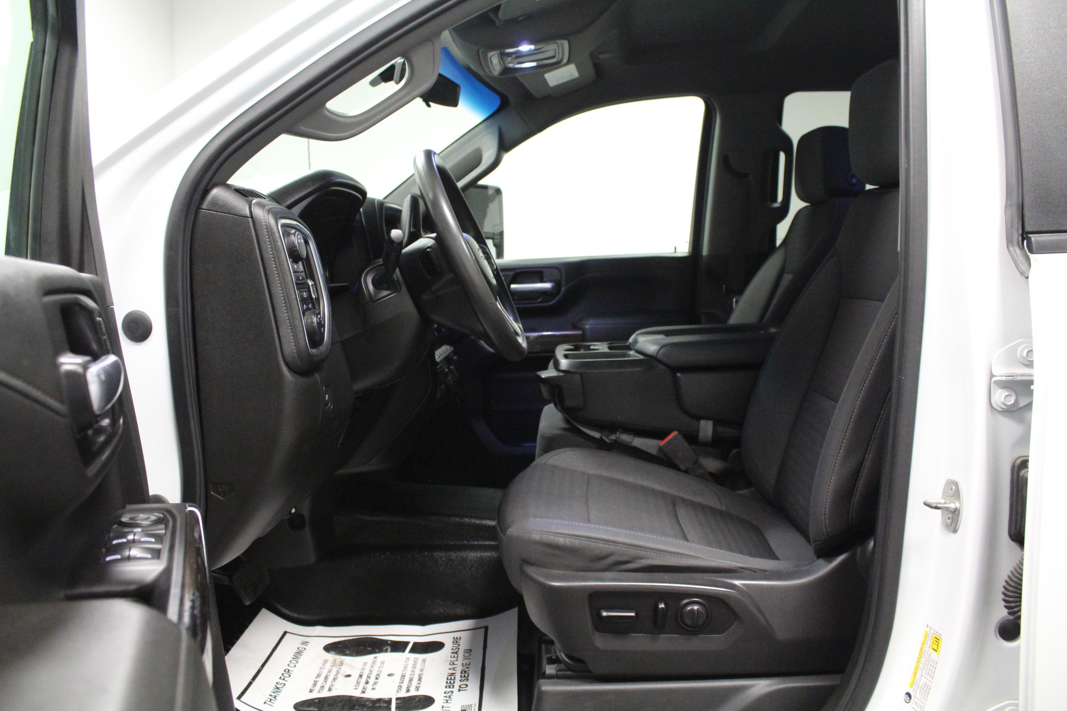 Used 2021 Chevrolet Silverado 3500 LT AWD/4WD image 12