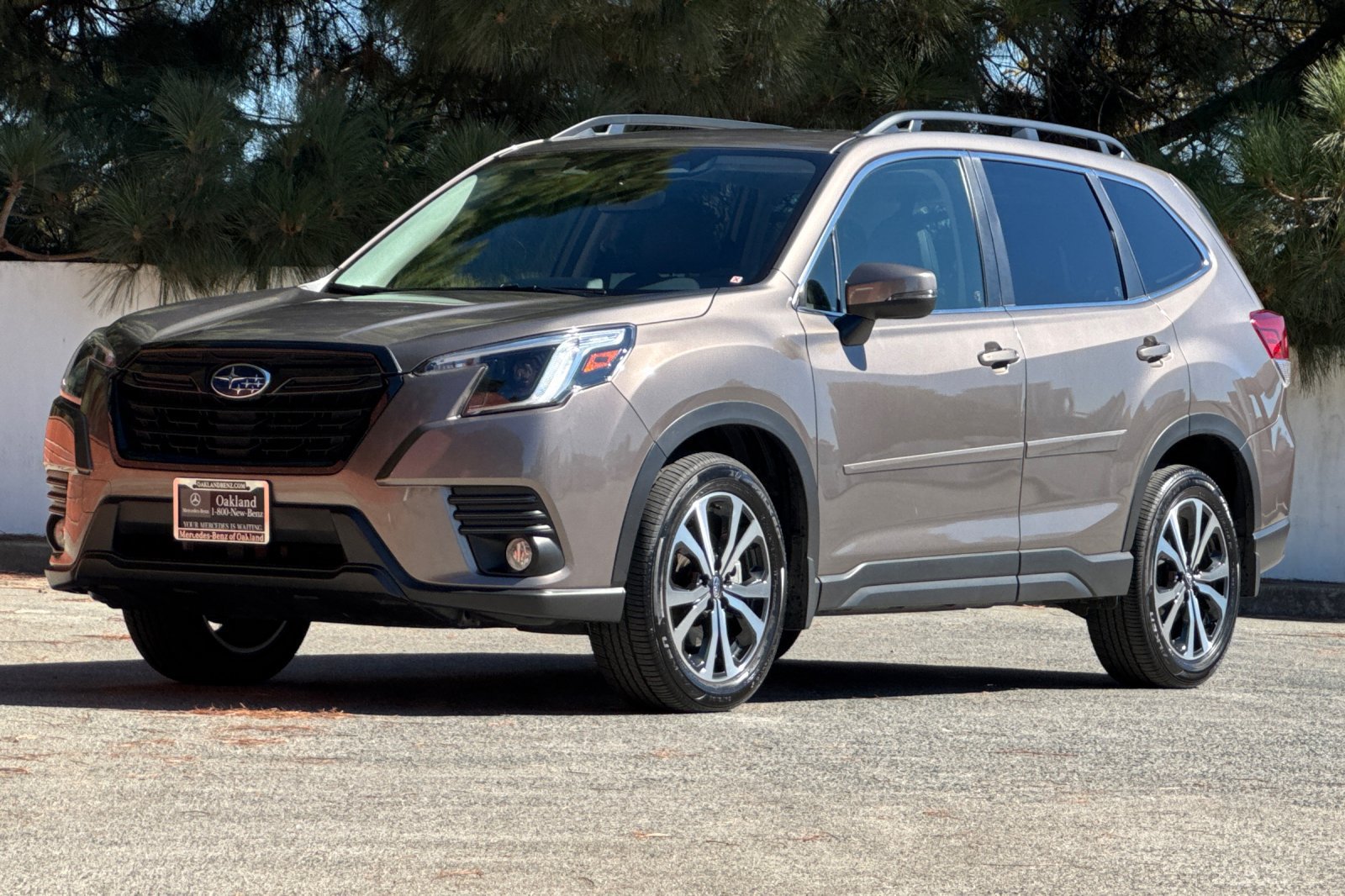 Used 2023 Subaru Forester Limited w/ Popular Package #2 AWD/4WD image 8