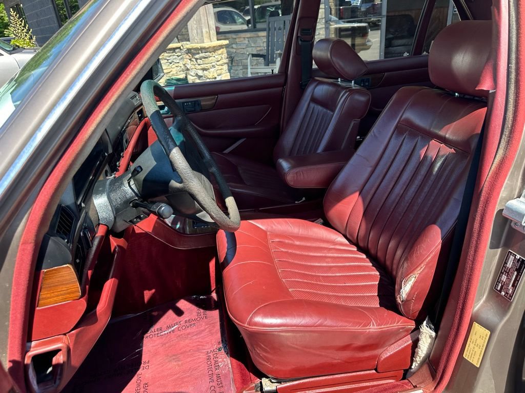 Used 1987 Mercedes-Benz 420 SEL image 10