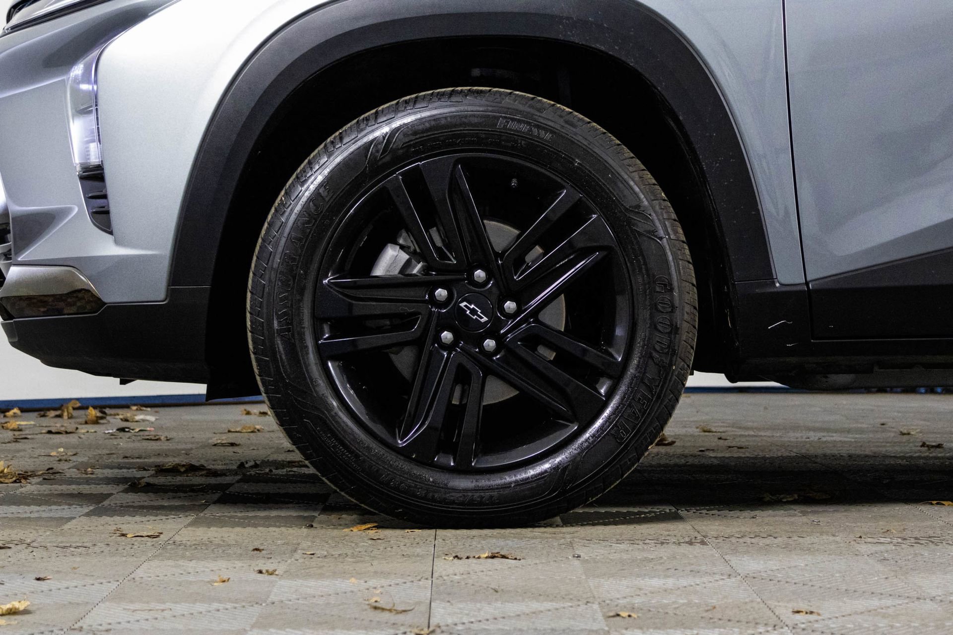 Used 2024 Chevrolet Trax ACTIV w/ Sunroof Package image 45