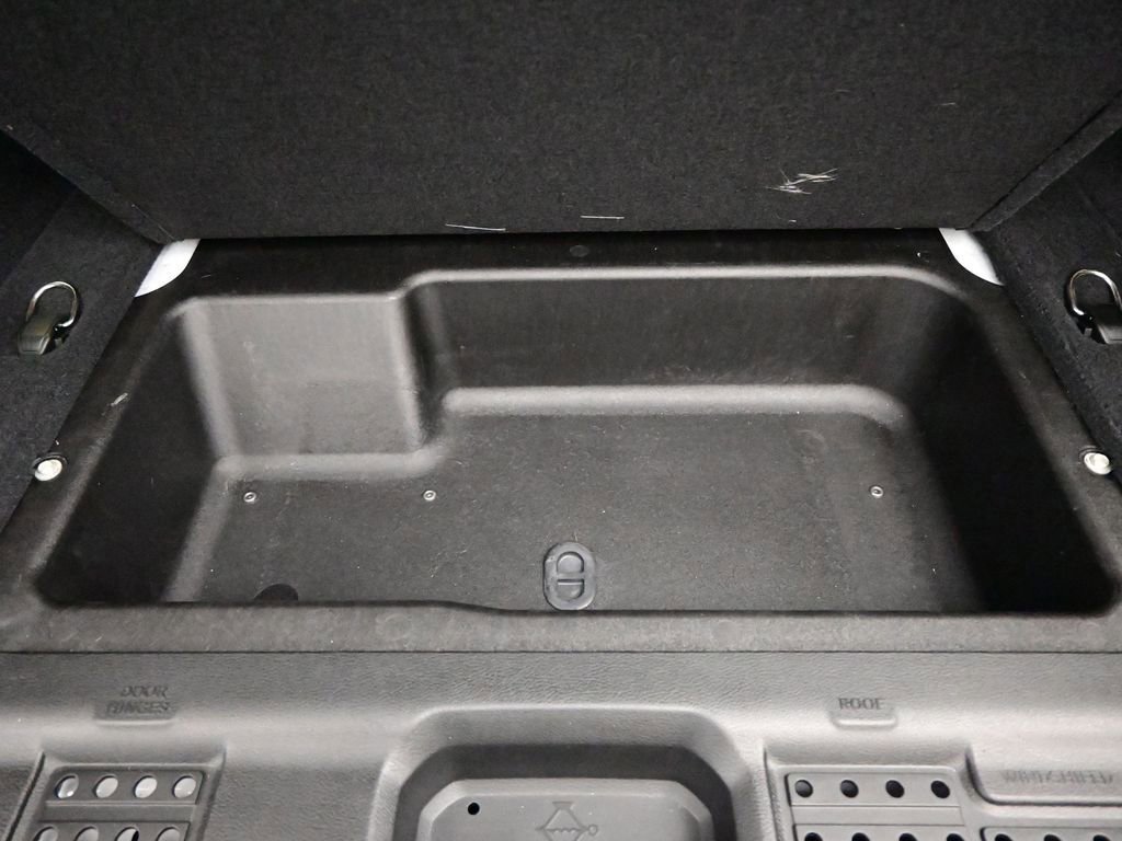 Used 2022 Jeep Wrangler Unlimited Sport image 39