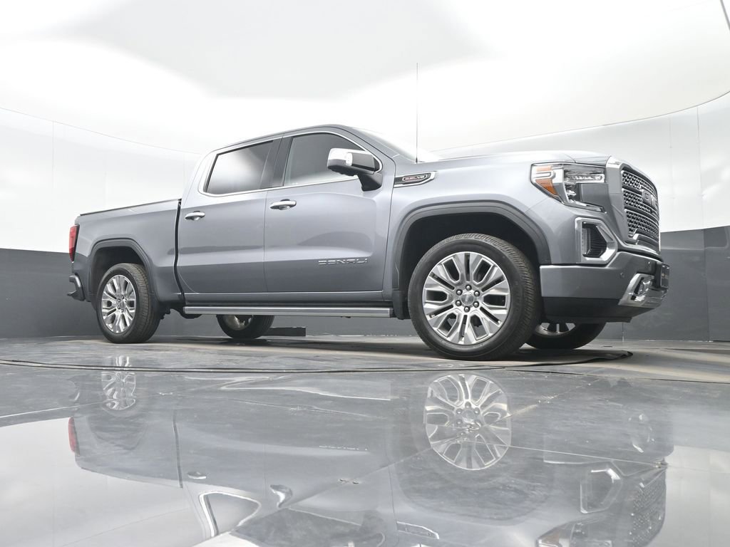 Used 2021 GMC Sierra 1500 Denali w/ Denali Ultimate Package AWD/4WD image 32