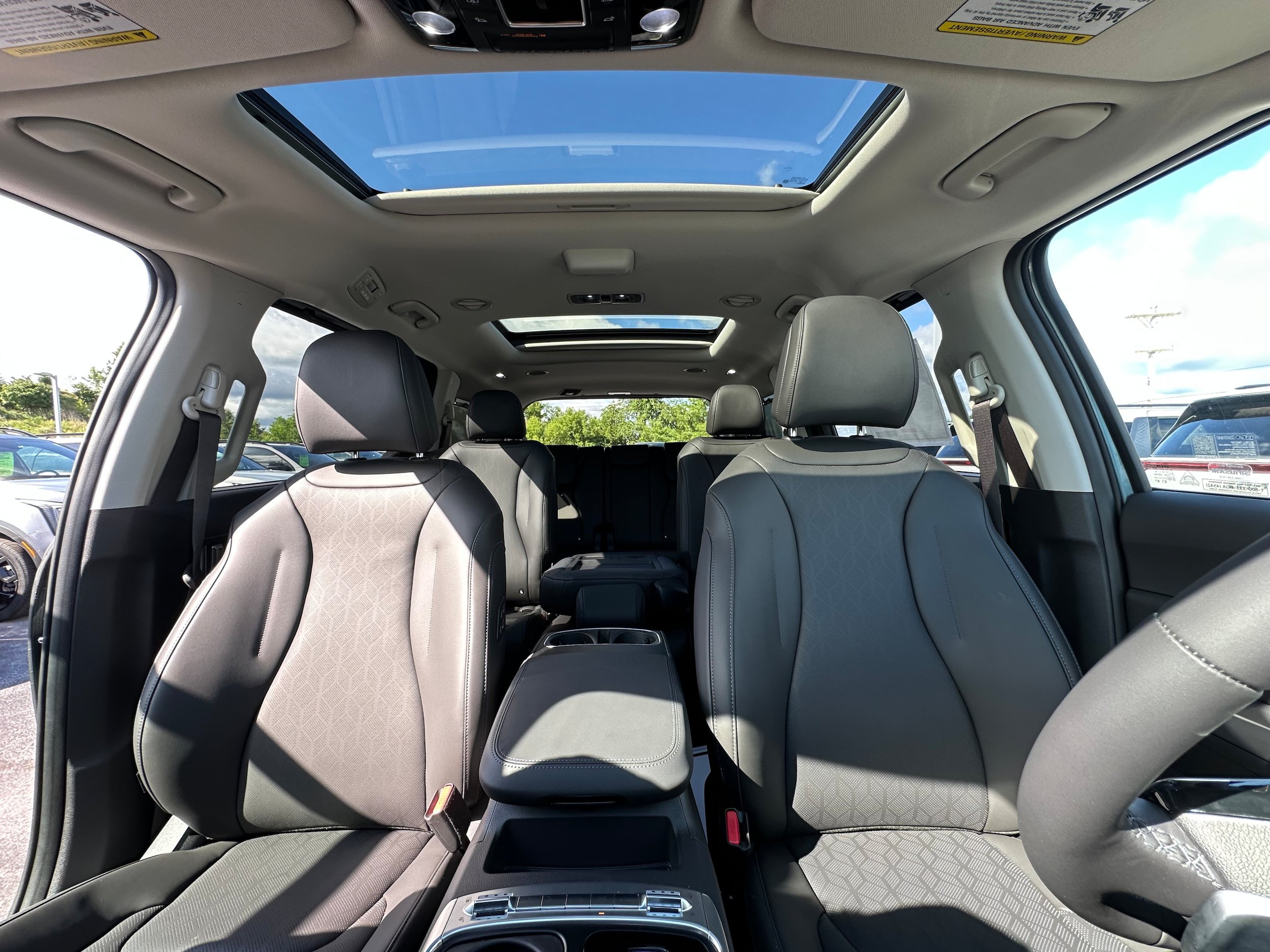 New 2026 Kia Carnival SX FWD image 26