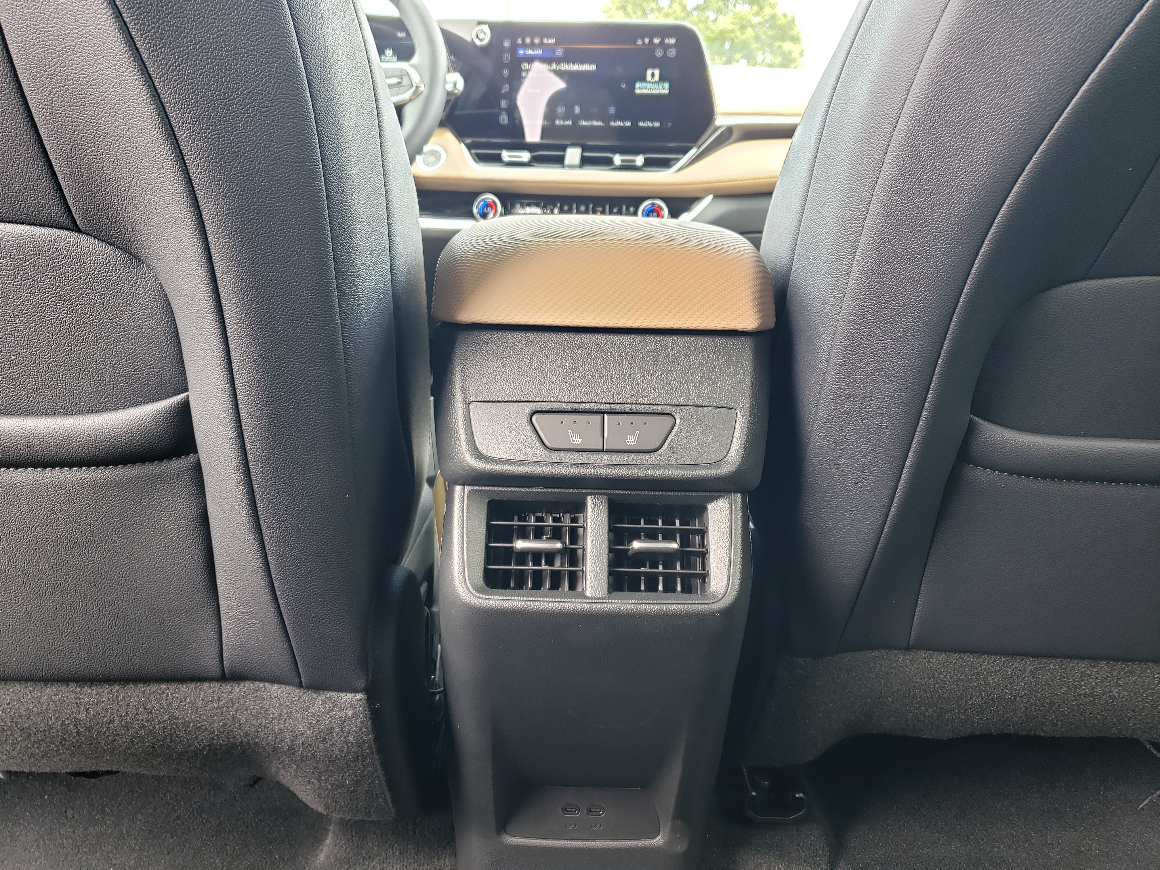 New 2026 Chevrolet Equinox ACTIV w/ Convenience Package III FWD image 35