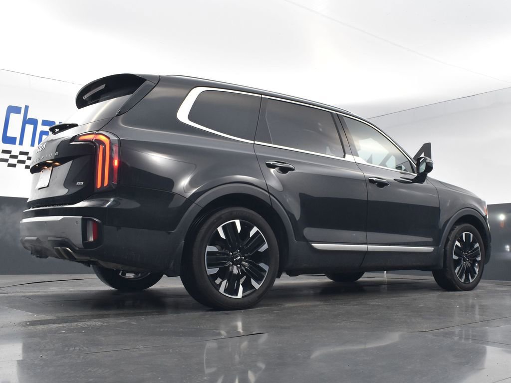 Used 2024 Kia Telluride SX Prestige w/ Towing Package image 29