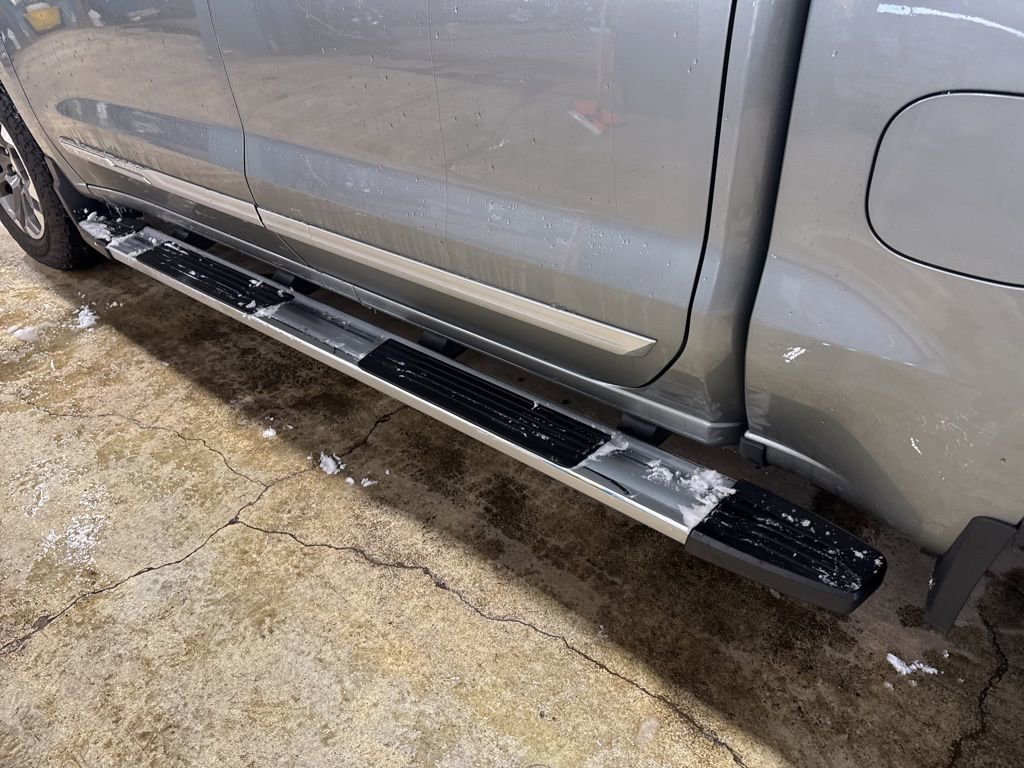 Used 2023 Chevrolet Silverado 1500 High Country w/ LPO, Dark Essentials Package image 11