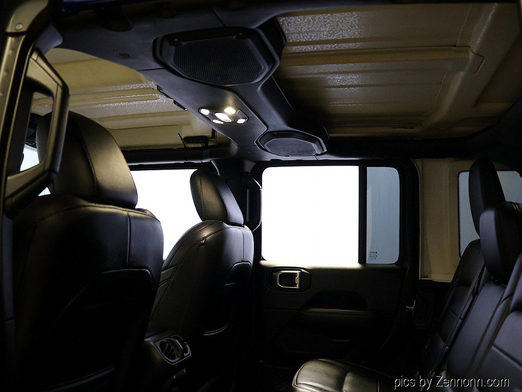Used 2019 Jeep Wrangler Unlimited Sahara w/ Uconnect 4C Nav & Sound Group AWD/4WD image 13